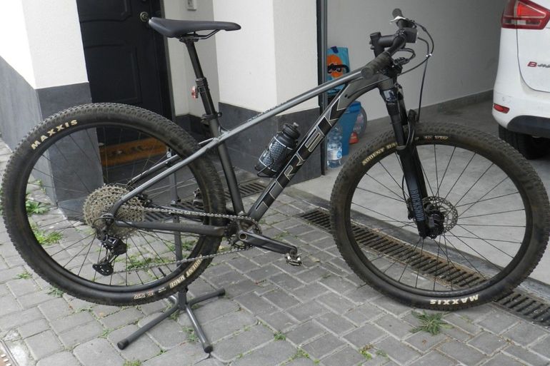 Used Trek X-caliber Shimano Deore XT 2023 Mountainbike — image 1 of 6