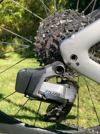 Used Trek Madone SLR 6 Gen 7 2024 Road & Gravel, Hellgrau — image 11 of 11