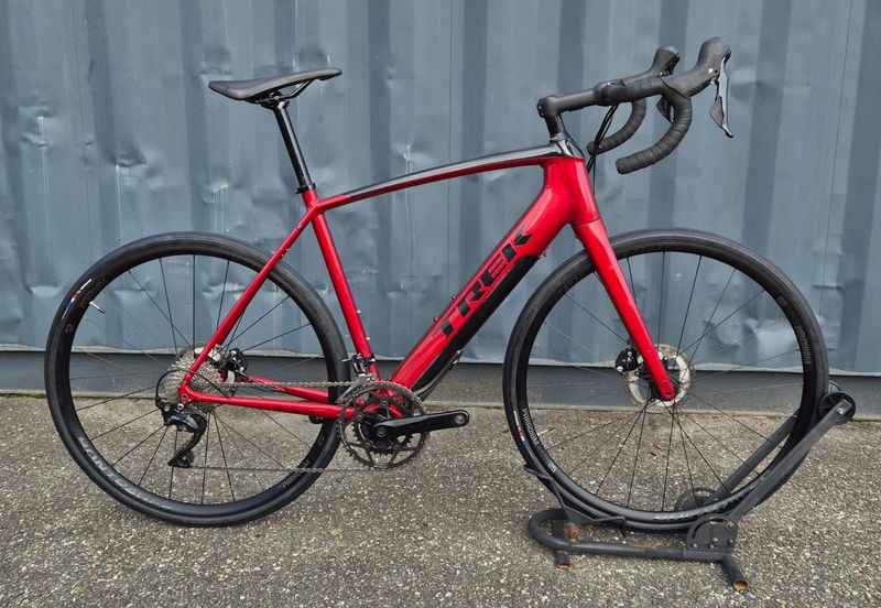 Tweedehands Trek Domane+ ALR 2021 2021 Road & Gravel