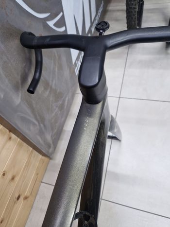 Used Scott Addict RC 40 2022 Frameset 2022 Road & Gravel — image 6 of 8
