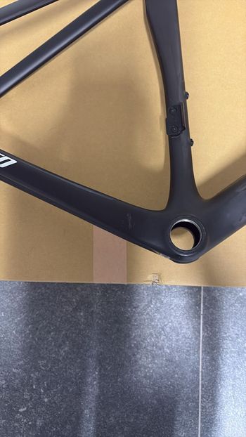 Used Specialized S-Works Tarmac SL7 - Shimano Dura-Ace Di2 2023 Frameset 2023 Road & Gravel, Black — image 6 of 9