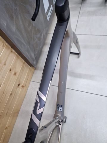 Used Scott Foil RC 30 2022 Frameset 2022 Road & Gravel, Light Gray — image 6 of 8
