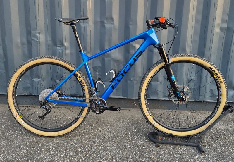 Tweedehands Focus RAVEN 8.9 2019 2019 MTB