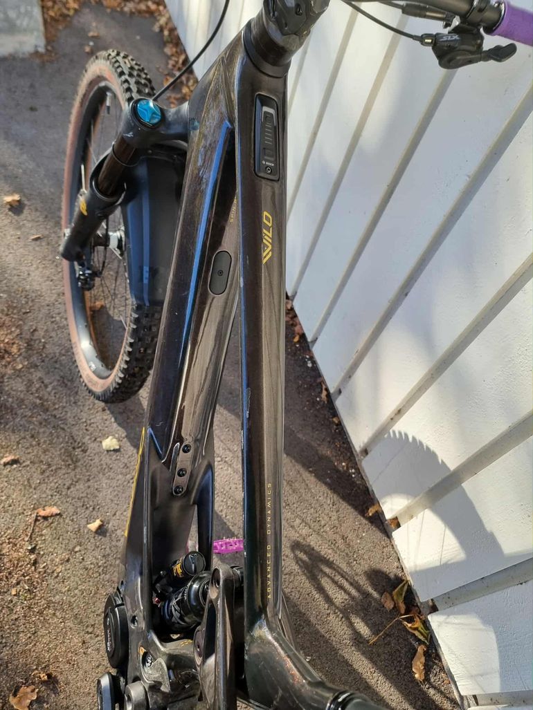 Used Orbea WILD M10 2024 2024 Mountainbike, Blu — image 10 of 12