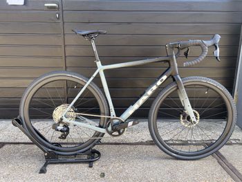 Haro, Buzzard Sram Apex Etap AXS