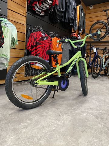 Brugt Specialized Riprock Coaster 20 2023 Mountainbike — billede 2 af 3