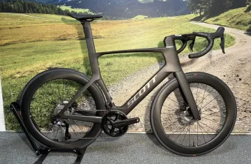 Used Scott Foil RC 10 2023 2023 Road & Gravel