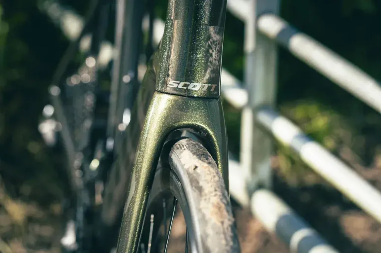 Used Scott Addict RC 40 2024 2024 Road & Gravel, Black — image 5 of 6