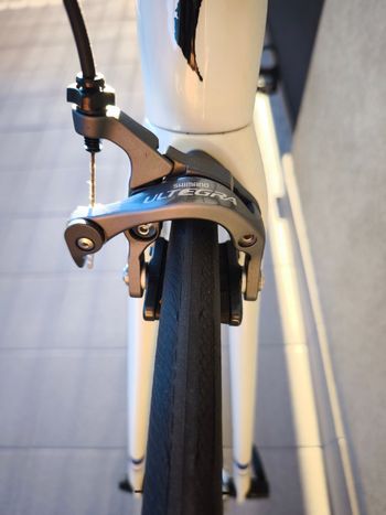 Used Specialized Tarmac SL4 Comp Ultegra 2014 2014 Road & Gravel, White — image 30 of 35