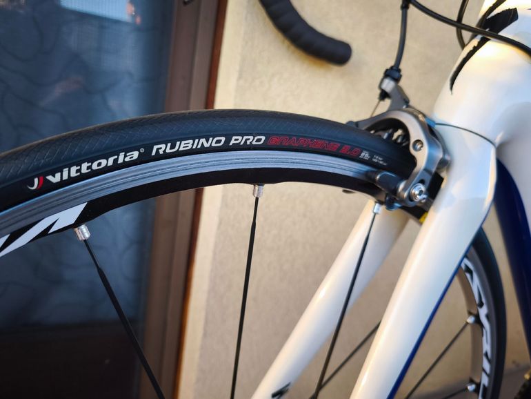 Used Specialized Tarmac SL4 Comp Ultegra 2014 2014 Road & Gravel, White — image 22 of 35