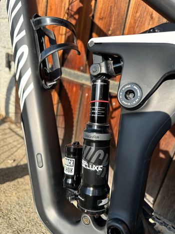 Used Canyon Strive CFR 9.0 Team 2019 2019 Mountainbike — image 6 of 10
