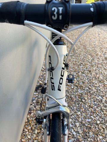 Used Focus Pro C2 2011 Road & Gravel, White — image 8 of 13