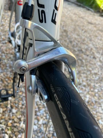 Used Focus Pro C2 2011 Road & Gravel, White — image 9 of 13