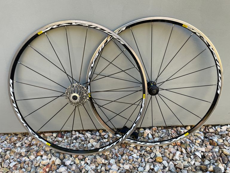 Used Focus Pro C2 2011 Road & Gravel, White — image 11 of 13
