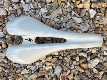 Used Focus Pro C2 2011 Road & Gravel, White — image 13 of 13