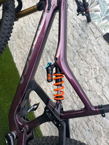 Orbea OCCAM M10 LT 2022 2022 Mountainbike usato, Viola — immagine 6 di 11
