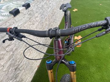 Orbea OCCAM M10 LT 2022 2022 Mountainbike usato, Viola — immagine 8 di 11