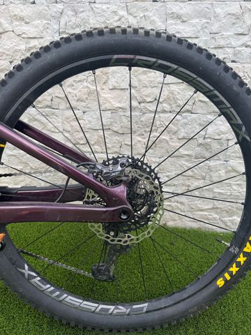 Orbea OCCAM M10 LT 2022 2022 Mountainbike usato, Viola — immagine 4 di 11