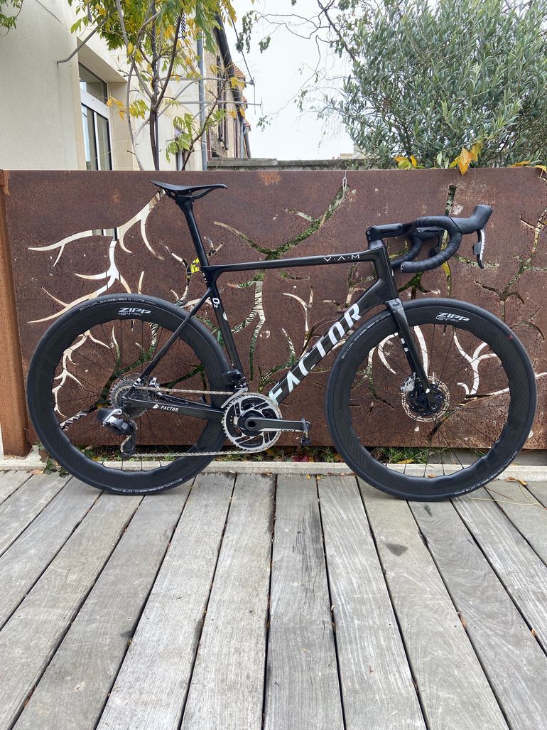 Used Factor O2 VAM 2023 Road & Gravel, Black — image 1 of 8