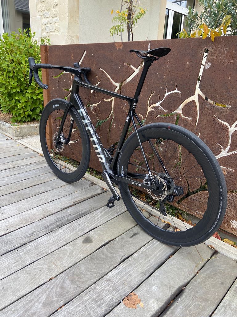 Used Factor O2 VAM 2023 Road & Gravel, Black — image 2 of 8