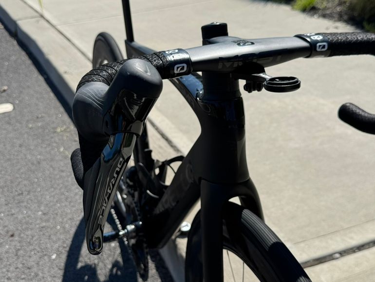 Used Pinarello Dogma F Disc 2023 - Dura Ace Di2 9200 (size 51.5cm) 2022 Road & Gravel, Black — image 22 of 24