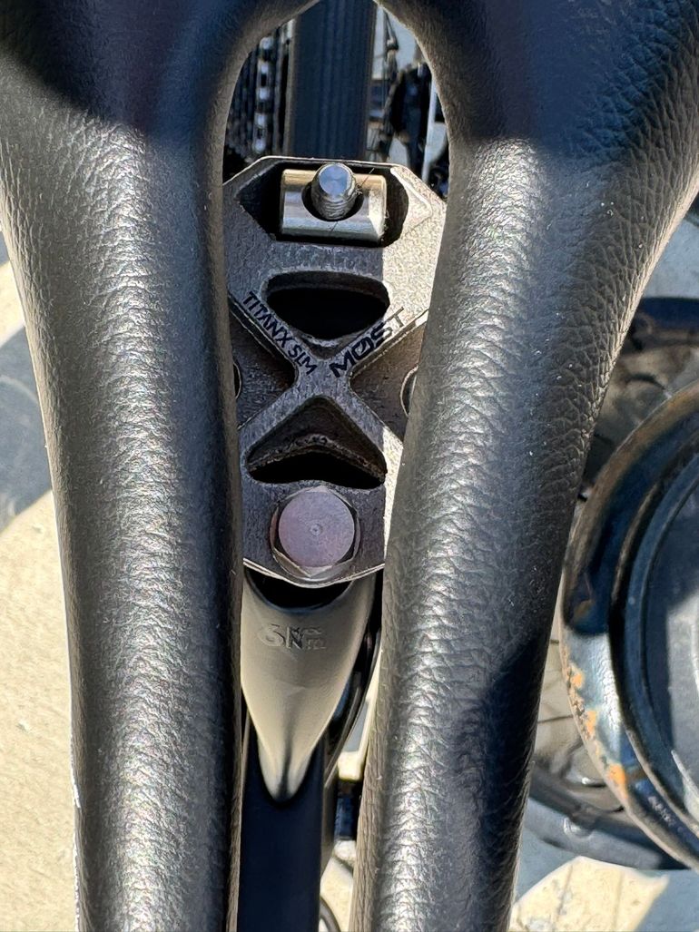 Used Pinarello Dogma F Disc 2023 - Dura Ace Di2 9200 (size 51.5cm) 2022 Road & Gravel, Black — image 15 of 24