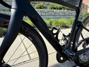 Used Pinarello Dogma F Disc 2023 - Dura Ace Di2 9200 (size 51.5cm) 2022 Road & Gravel, Black — image 7 of 24