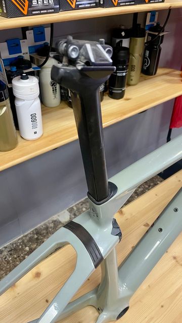 Tweedehands BMC URS ONE 2020 Frameset 2020 Road & Gravel — afbeelding 5 van 7