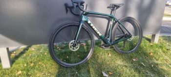 Used Trek Domane SL 6 Gen 4 2025 2025 Road & Gravel, Green — image 1 of 25