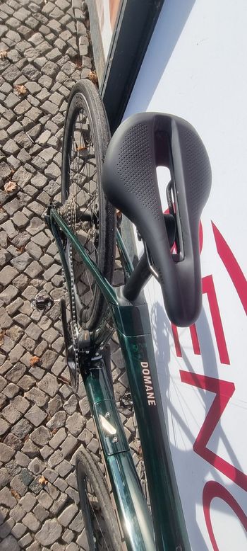 Used Trek Domane SL 6 Gen 4 2025 2025 Road & Gravel, Green — image 18 of 25