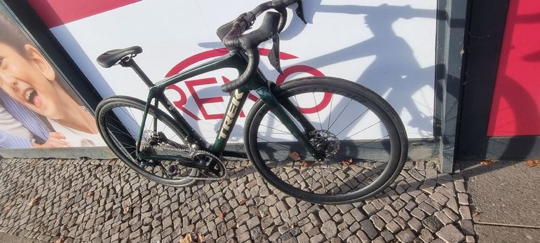 Used Trek Domane SL 6 Gen 4 2025 2025 Road & Gravel, Green — image 16 of 25