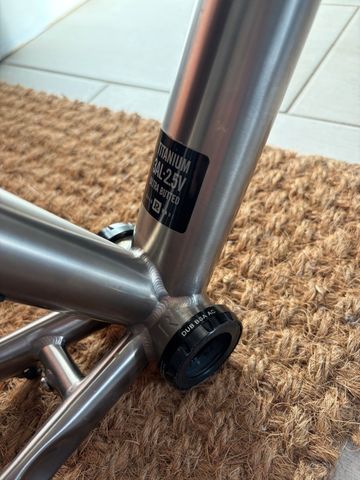 Reilly Spectre Frameset 2023 Road & Gravel de segunda mano, Gris claro — imagen 11 de 19