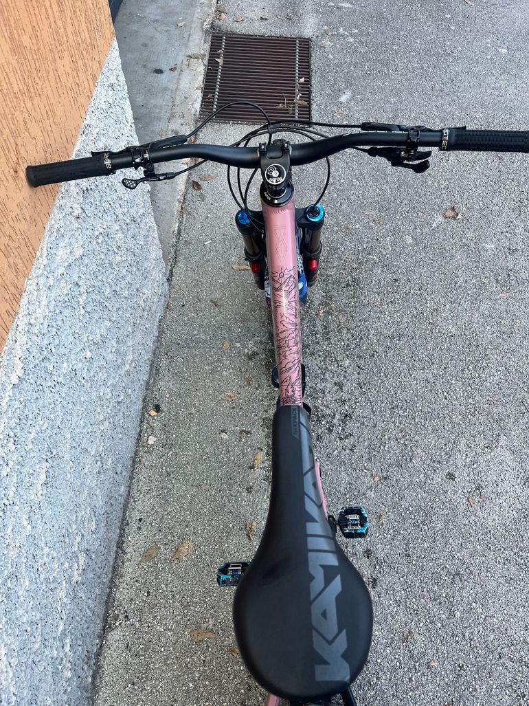 Used Propain Tyee 6.1 AL 2025 Mountainbike, Violett, 29 — image 10 of 15