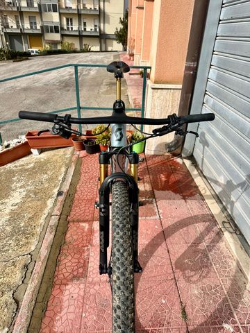 Tweedehands Scott Scale Sram Eagle Transmission XX 2024 Mountainbike — afbeelding 9 van 19
