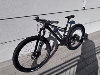 Used Scott Spark RC SL (EU) 2024 2024 Mountainbike, Black, 29 — image 8 of 12
