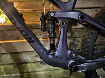 Used Transition Spire Carbon GX Code 2023 2023 Mountainbike, Purple, 29 — image 9 of 15