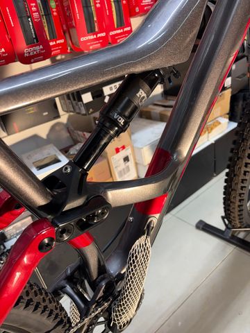 Tweedehands Orbea OCCAM H30 2023 2023 Mountainbike — afbeelding 3 van 5