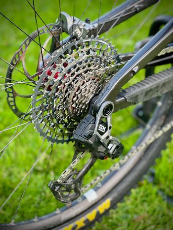 Used Santa Cruz Megatower SRAM GX Eagle AXS 2024 Mountainbike, Black — image 3 of 6