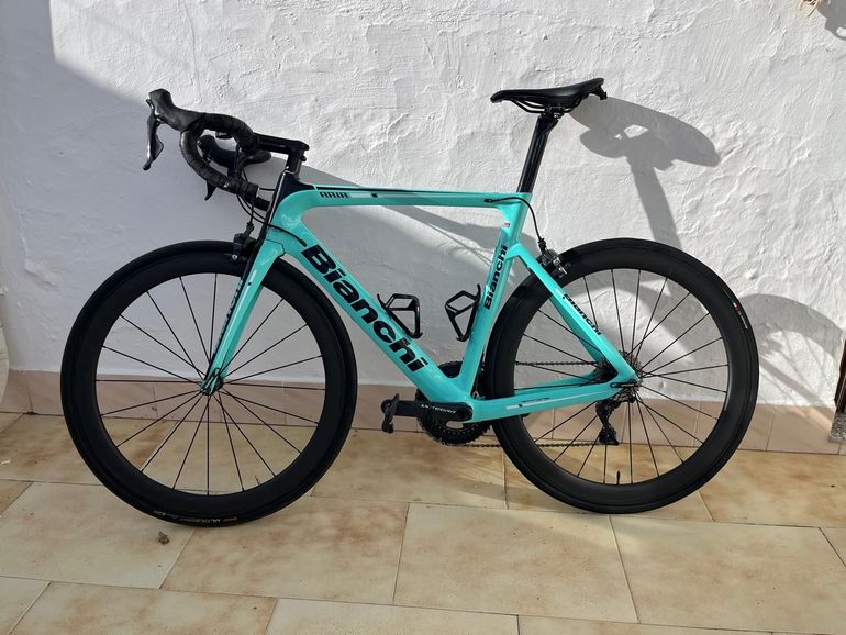 Used Bianchi Aria Ultegra 2018 2018 Road & Gravel, Green — image 2 of 3