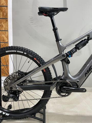 Used Merida E-one Sixty 7000 2025 Mountainbike, Light Gray — image 4 of 4