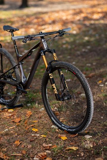 Brugt UNNO HORN Race 2025 Mountainbike — billede 8 af 8