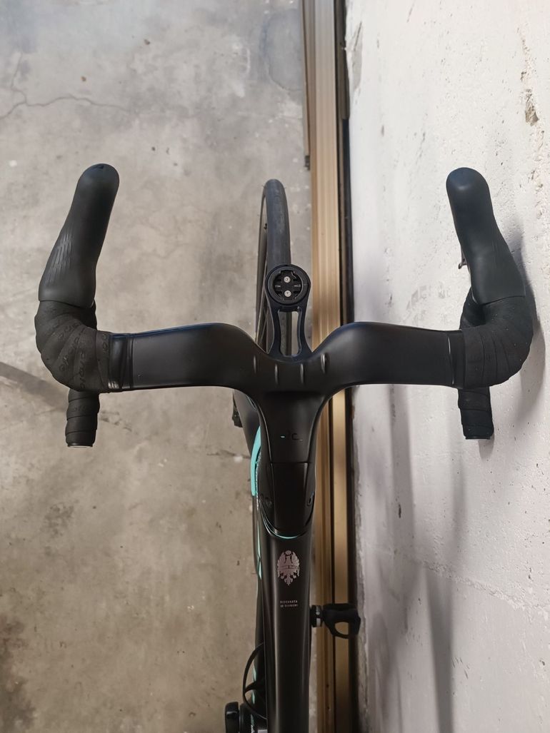 Used Bianchi Bianchi Oltre Pro 2024 Road & Gravel — image 5 of 6