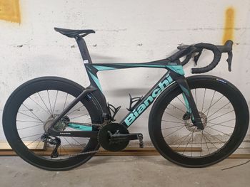 Used Bianchi Bianchi Oltre Pro 2024 Road & Gravel — image 1 of 6