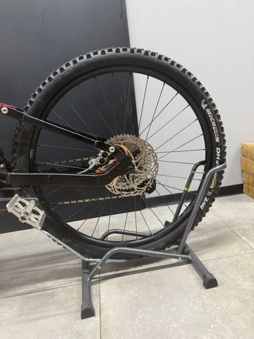 Używany Fantic XTF 1.5 All Track 2024 2024 Mountainbike — zdjęcie 7 z 9