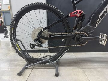 Używany Fantic XTF 1.5 All Track 2024 2024 Mountainbike — zdjęcie 2 z 9