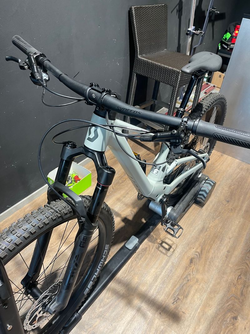 Tweedehands Scott Spark 950 2024 2024 Mountainbike — afbeelding 2 van 4
