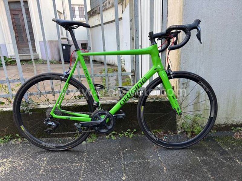 Origine Cycles Axxome II 350 Ultegra Di2 2020 Road & Gravel d'occasion
