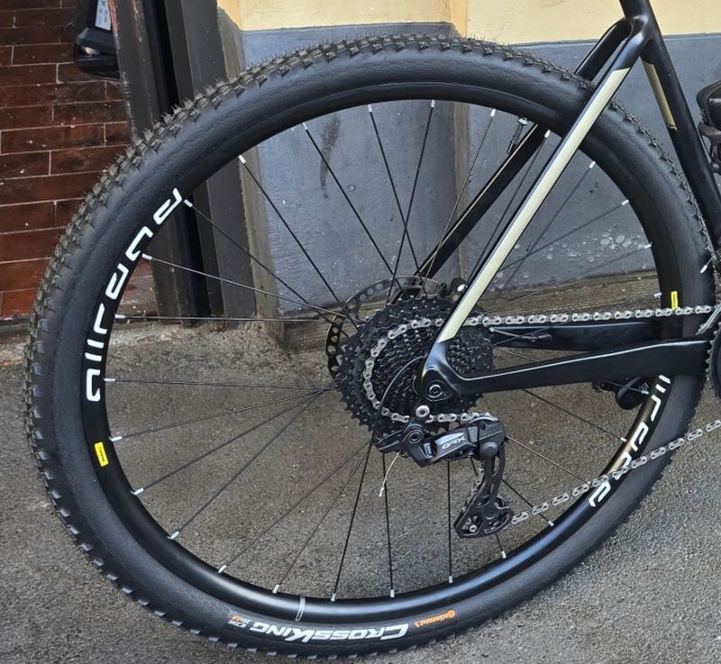 Used Whistle Grx822 2024 Road & Gravel, Black — image 3 of 4