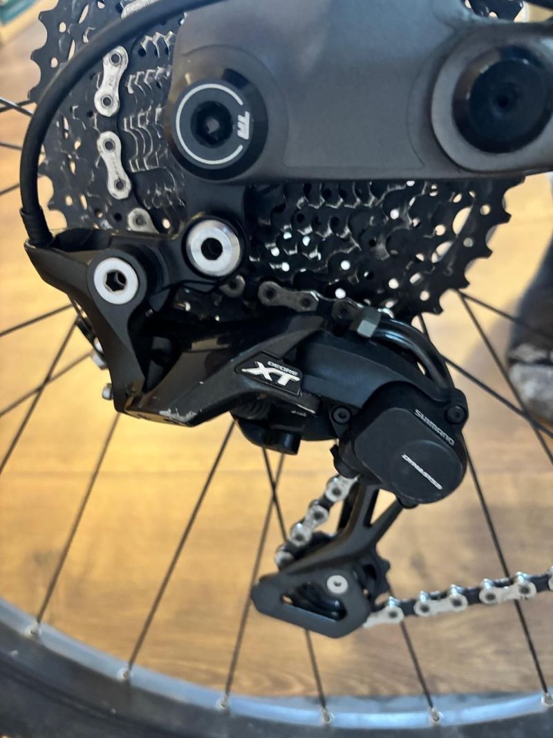 Używany Transition Sentinel Shimano Deore XT 2022 Mountainbike — zdjęcie 7 z 8