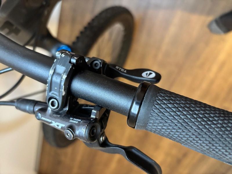 Używany Transition Sentinel Shimano Deore XT 2022 Mountainbike — zdjęcie 6 z 8